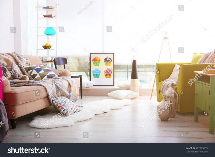 Moderne Möbel Wohnzimmer mit Sofa und Sesseln